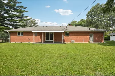2078 S Belleview Drive, Bellbrook, OH 45305 - Photo 28