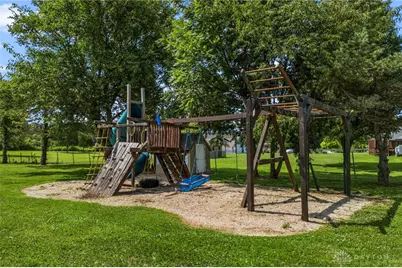 837 Leslie Drive, Wilmington, OH 45177 - Photo 26