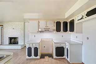 2043 Carriage Hall Ct, Miami Township, OH 45459 - Photo 22