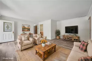 1349 Cornish Rd, Troy, OH 45373 - Photo 10