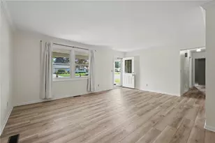 1349 Cornish Rd, Troy, OH 45373 - Photo 8