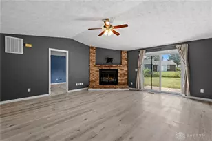 6110 Moss Hill Ct, Huber Heights, OH 45424 - Photo 18