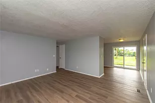 7613 Damascus Dr, Huber Heights, OH 45424 - Photo 4