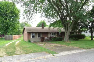 104 Donna Dr, Camden, OH 45311 - Photo 2