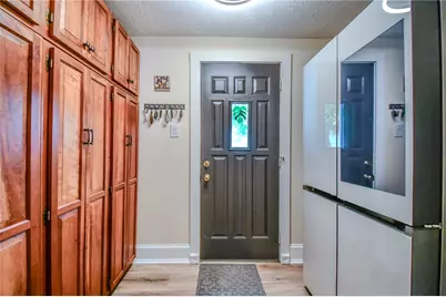 717 W Main Street, Tipp City, OH 45371 - Photo 14