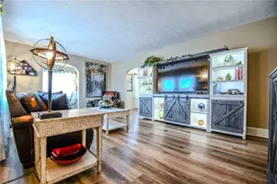 717 W Main St, Tipp City, OH 45371 - Photo 6