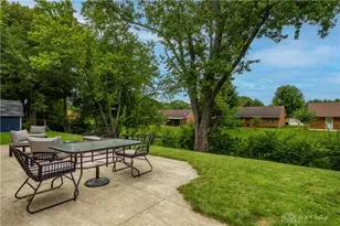 7519 Rustic Woods Dr, Huber Heights, OH 45424 - Photo 36