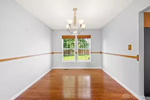 2444 Featherston Ct, Miami Township, OH 45342 - Photo 8