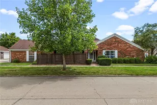2222 Barclay Ct, Fairborn, OH 45324 - Photo 1