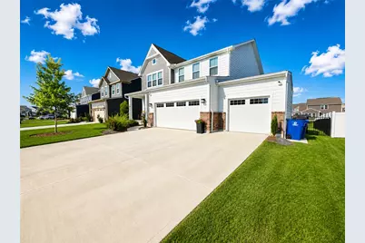 433 Sydney Drive, Tipp City, OH 45371 - Photo 2