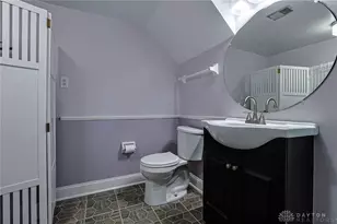 1438 Crown Point Ct, Beavercreek, OH 45434 - Photo 4