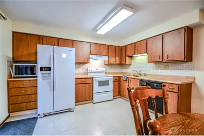 8745 Washington Colony Drive, Washington Twp, OH 45458 - Photo 10