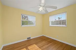1017 Wenbrook Dr, Kettering, OH 45429 - Photo 20