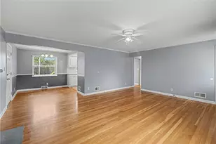 1017 Wenbrook Dr, Kettering, OH 45429 - Photo 8