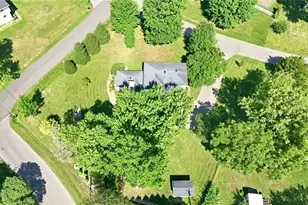 2715 Blue Rock Dr, Beavercreek, OH 45434 - Photo 46