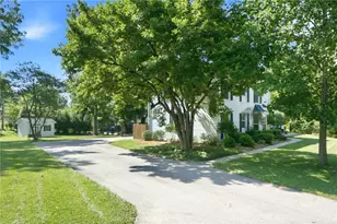 2715 Blue Rock Dr, Beavercreek, OH 45434 - Photo 4