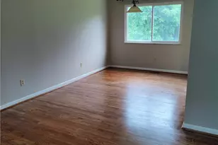 1016 Deercreek Cir, West Carrollton, OH 45449 - Photo 10