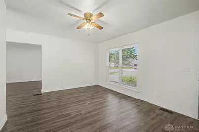 1209 Hemlock Way, New Carlisle, OH 45344 - Photo 6