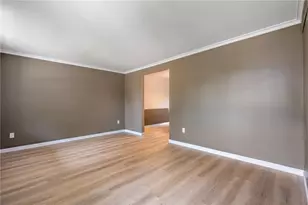 4925 Honeywood Ct, Riverside, OH 45424 - Photo 6