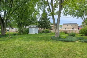 4925 Honeywood Ct, Riverside, OH 45424 - Photo 44