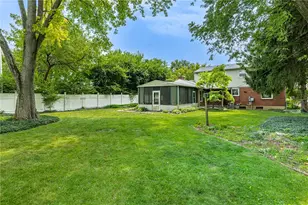 4925 Honeywood Ct, Riverside, OH 45424 - Photo 40