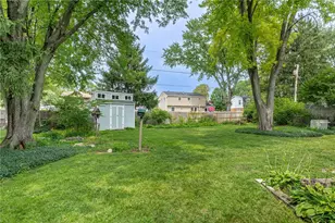 4925 Honeywood Ct, Riverside, OH 45424 - Photo 38