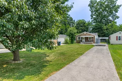 2832 Ferncliff Avenue, Dayton, OH 45420 - Photo 2