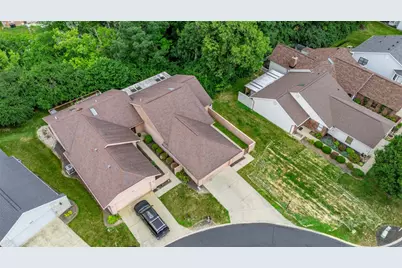1599 Long Bow Lane, West Carrollton, OH 45449 - Photo 6