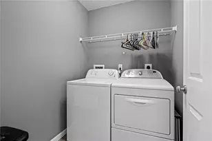 200 Parrott Ct, Fairborn, OH 45324 - Photo 32