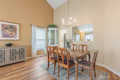 211 Nicole Court, Dayton, OH 45420 - Photo 6