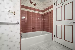 2116 Bonniedale Dr, Bellbrook, OH 45305 - Photo 44
