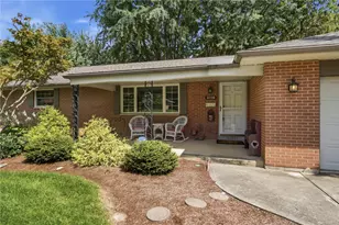 2116 Bonniedale Dr, Bellbrook, OH 45305 - Photo 6