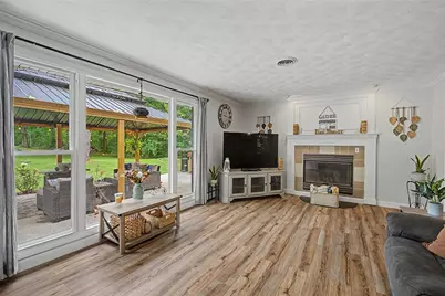 950 S Dixie Drive, Vandalia, OH 45377 - Photo 14