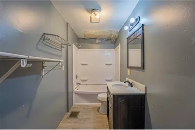 828 W Liberty Street, Springfield, OH 45506 - Photo 6