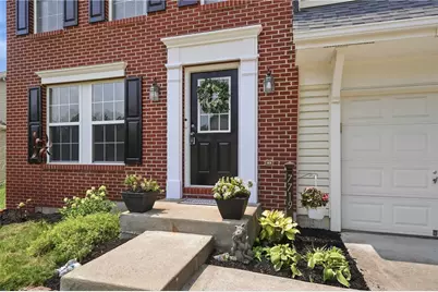 7719 Sycamore Woods Lane, Hamilton, OH 45011 - Photo 4