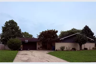 420 Bowman Avenue, Tipp City, OH 45371 - Photo 2
