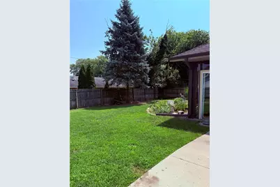 420 Bowman Avenue, Tipp City, OH 45371 - Photo 22