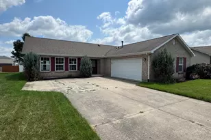110 Brooke Woode Dr, Brookville, OH 45309 - Photo 2