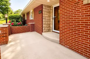 1638 Greene Valley Dr, Beavercreek, OH 45432 - Photo 4