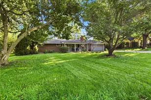 4210 White Oak Dr, Beavercreek, OH 45432 - Photo 4