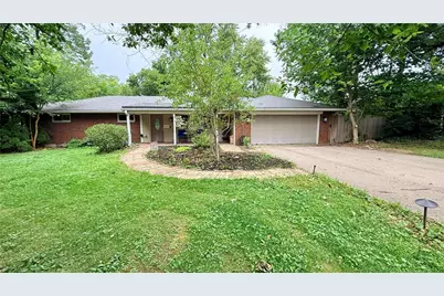 4210 White Oak Drive, Beavercreek, OH 45432 - Photo 2