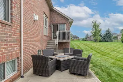283 Crown Point Drive, Clearcreek Twp, OH 45458 - Photo 46