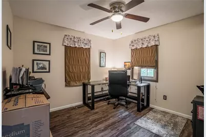 950 Suncrest Drive, Springfield, OH 45503 - Photo 6