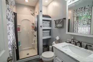 950 Suncrest Dr, Springfield, OH 45503 - Photo 8