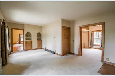 2515 Little York Road, Butler Twp, OH 45414 - Photo 6
