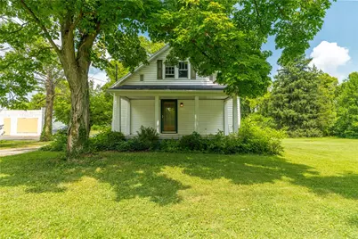 2515 Little York Road, Butler Twp, OH 45414 - Photo 2