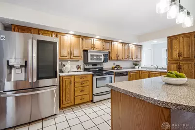 2198 Cherry Oak Drive, Kettering, OH 45440 - Photo 8