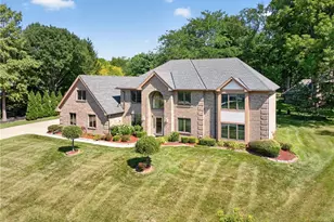 861 Kelsey Ct, Washington Twp, OH 45458 - Photo 2