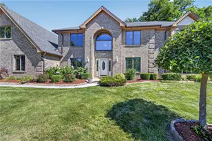 861 Kelsey Ct, Washington Twp, OH 45458 - Photo 4