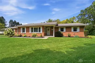 6146 Paddock Ct, Franklin Twp, OH 45005 - Photo 2